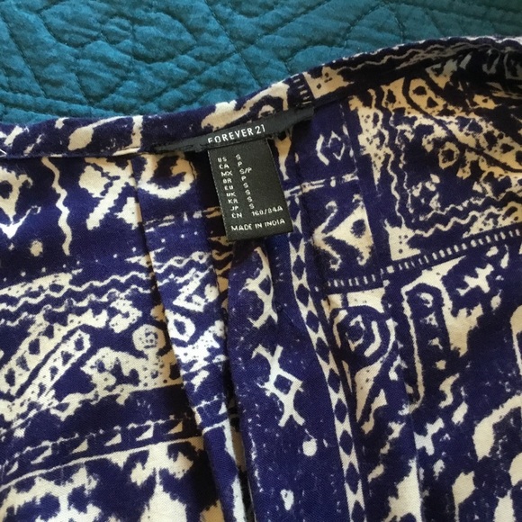 Forever 21 long boho Aztec blue & white Kimono - Picture 7 of 7